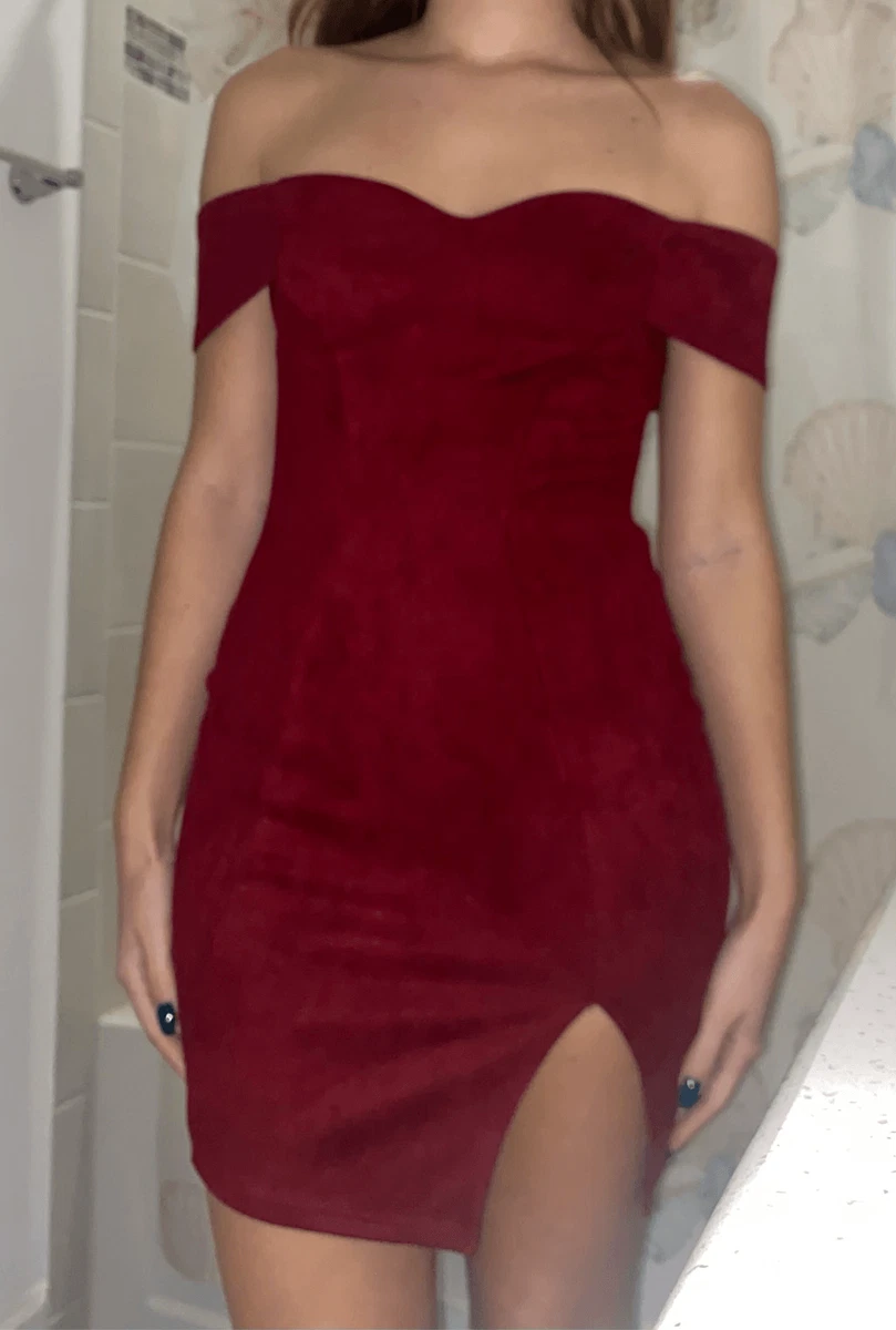 Windsor red off the shoulder sale dress