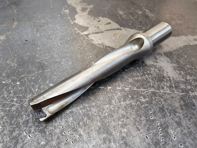 Tungaloy 1.125'' 28.6mm W 5.66 D Drill 1.25 Shank TDXU-1125-05 XPMT 08T308 Insert