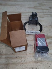 Red Lion VFC10000 Voltage to Frequency Converter =New Old Stock=