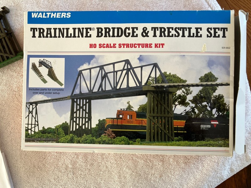 Walthers HO Trainline Series BRIDGE & TRESTLE Set 931-802 Structure Kit NEW!