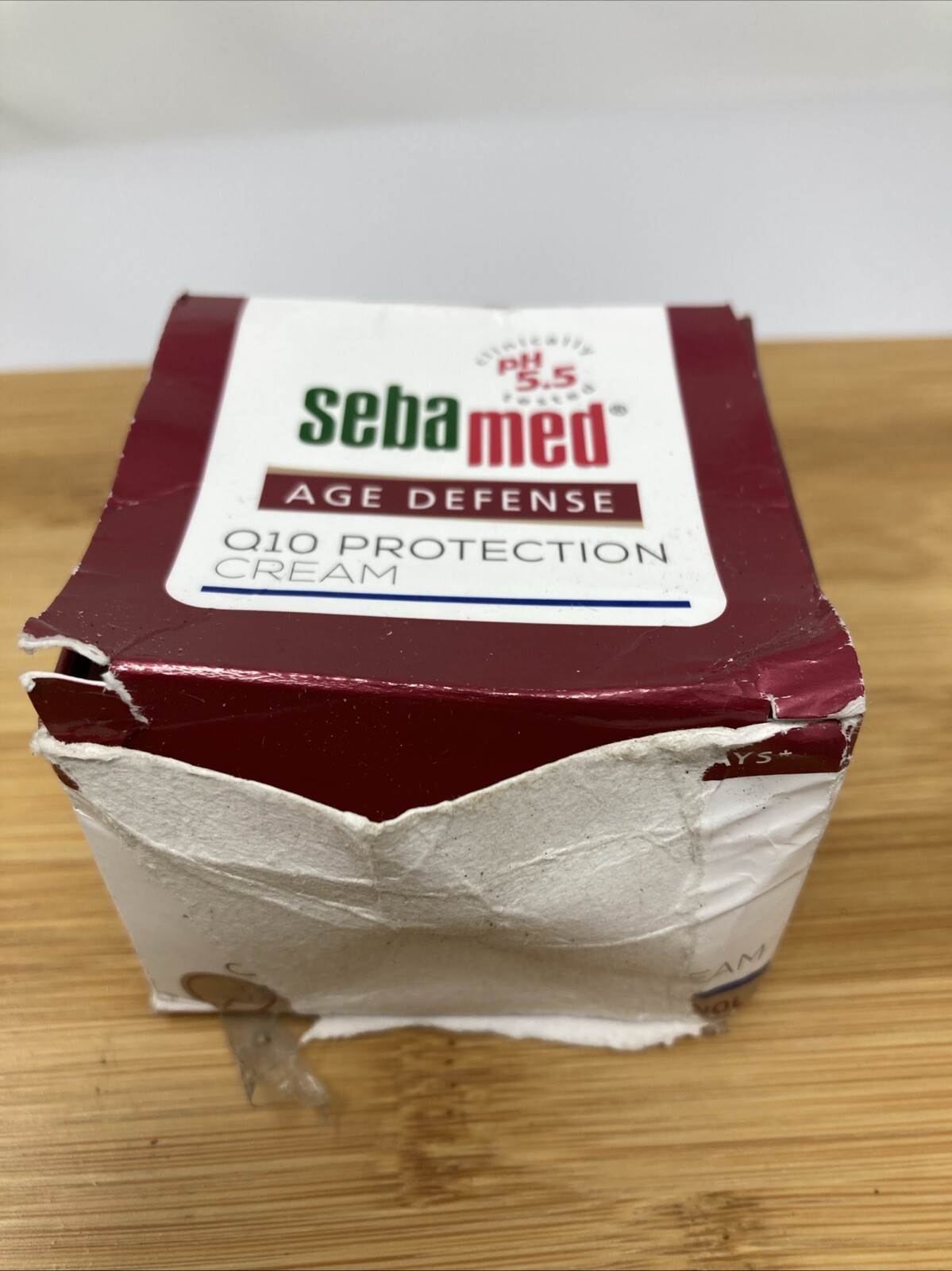 Sebamed Age Defense Q10 Protection Face Cream Moisturizer Panthenol Damaged Box
