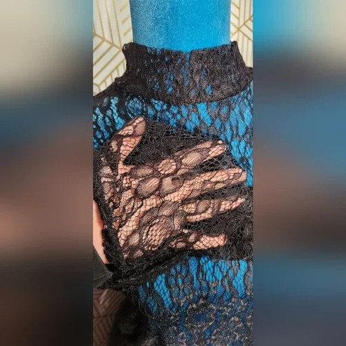 Women Ruffled Mermaid Black lace mesh dress with flare accent at bottom MEDIUM - Picture 2 of 4