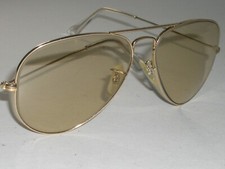 1970's 58 14MM VINTAGE B L RAY-BAN BROWN TRANSITION CRYSTAL AVIATOR SUNGLASSES