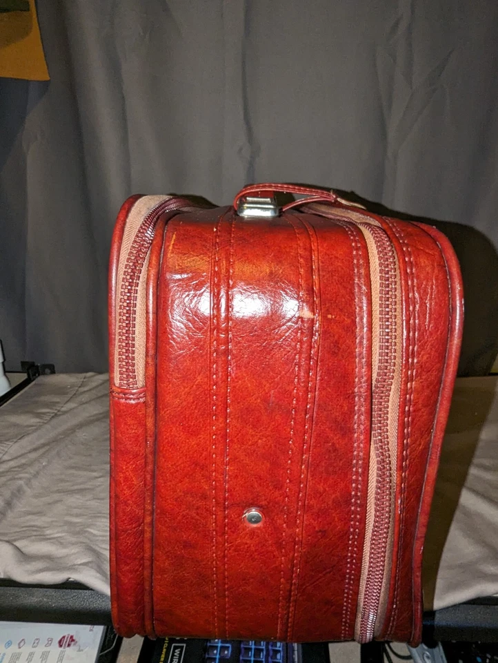 Samsonite carry on suitcase wineberry Sonoma II Luggage Shoe Pouch Tag - Image 3 of 4