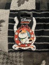 Disney DSF Baymax Big Hero 6 Mochi Holiday Cat Wreath LE 400 Pin DSSH