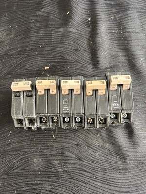 Lot Of 5 Eaton Circuit Breakers Type CH 10kA UNTESTED SOLD AS IS