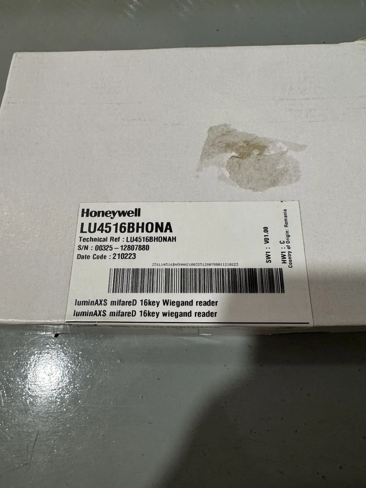 Honeywell LU4516BHONA luminAXS MifareD Wiegand 16 Key Reader Brand New 2