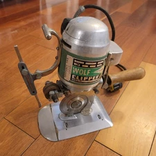 Vintage Wolf Clipper Series II Cutter Round Knife Fabric Cutter Commercial 