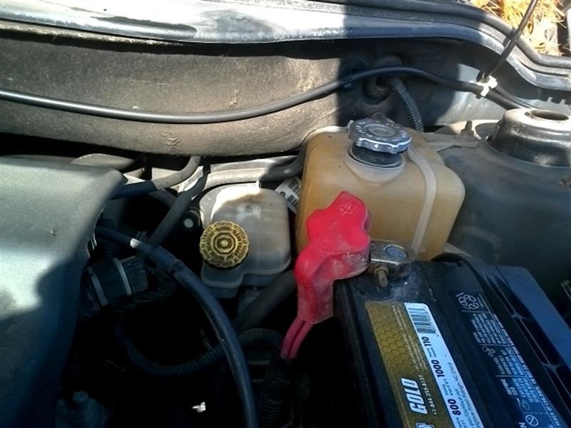 Brake Master Cylinder Rear Disc Brakes Fits 03-07 Caravan 156847