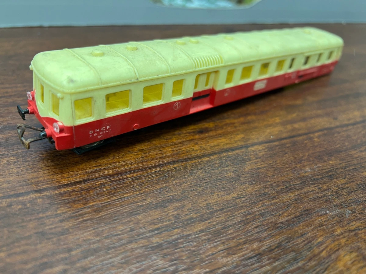 Autorail Picasso X3835 SNCF époque III - Modèle HO 1/87 Atlas, Non Motorisé, Occasion