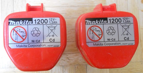 Vintage MAKITA Akku-Bohrschrauber 6223D 12 Volt 2X Akku Ladegerät DC1290 Koffer - Bild 10 von 17