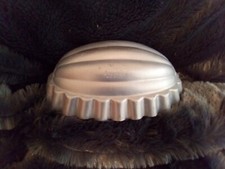 Vintage lata 50. Mirro Aluminiowa forma do żeli w kształcie melona karbowana krawędź lub ciasta