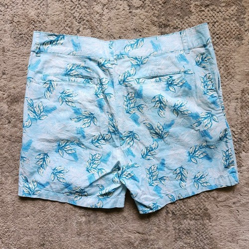 Caribbean Joe Shorts Women's Size 10 Blue And White Tropical Chino Leaves - Picture 3 of 5
