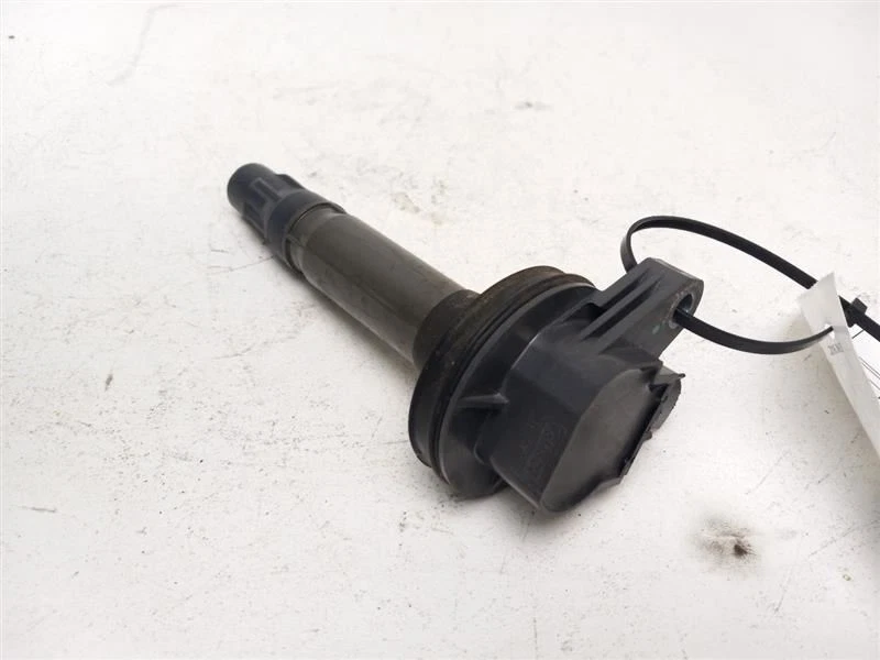 2016 LINCOLN MKS IGNITION COIL - Image 2 of 4