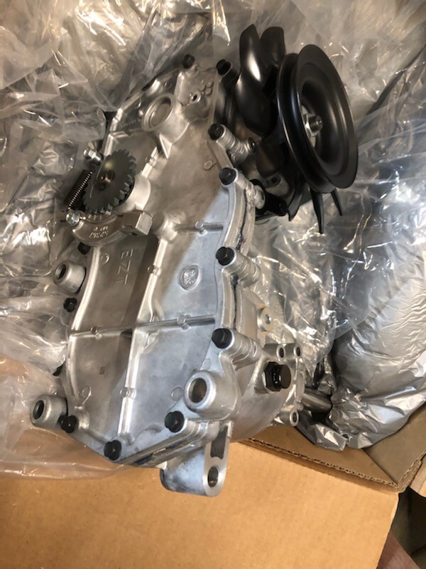 Transaxle Hydro Gear EZT RH NO HUBS, ZCAMBB4DDB3PPX,71649