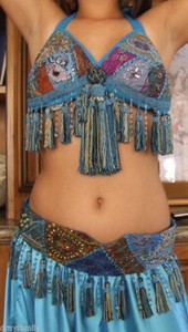 BELLY-DANCE-TURQUOISE-BLUE-SARI-TRIBAL-FRINGE-TASSEL-BRA-amp-BELT-SET-034-B-034-Cup