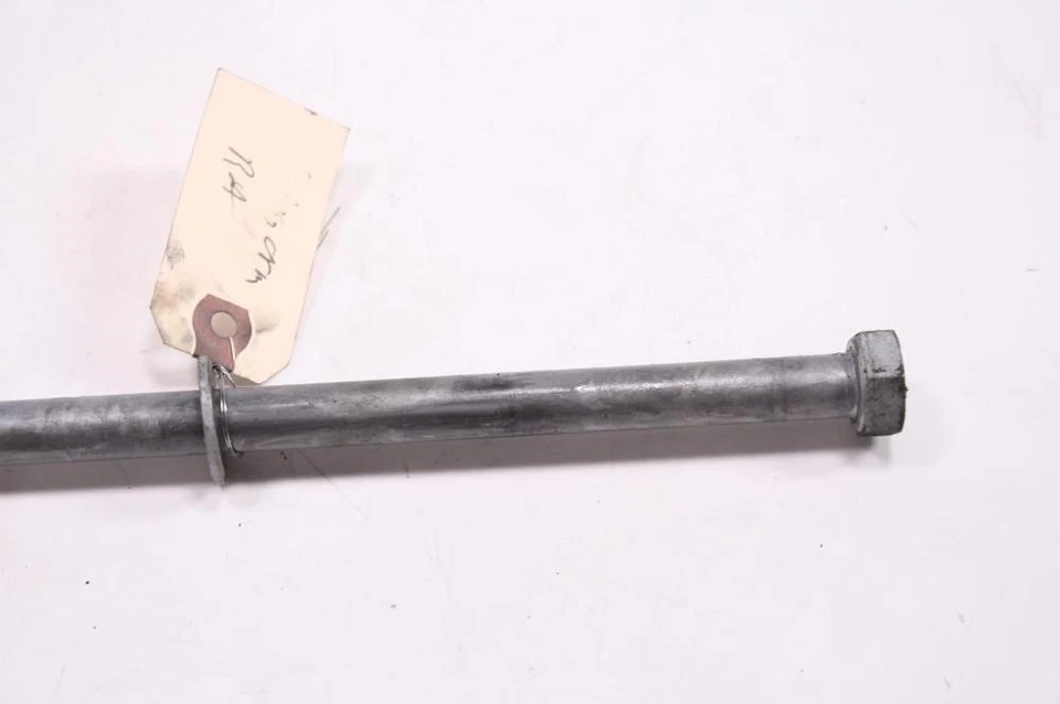 Болт поворотного рычага 09 BMW G650GS - Изображение 3 из 4