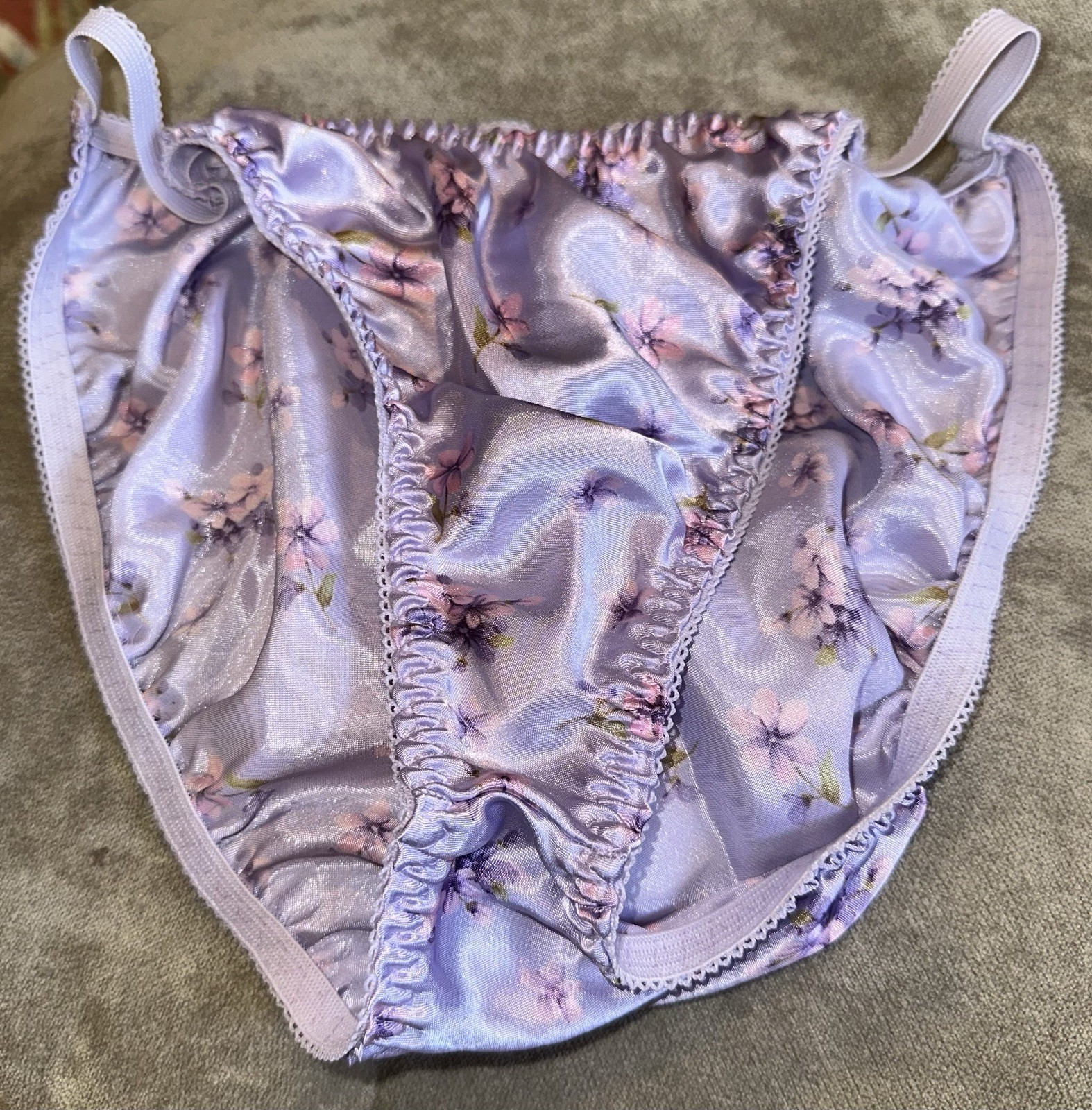 VTG 90’s Satin Polyester String Bikini Lilac Floral Panties Large NEW