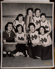 1950s Mount Morris NY Cheerleaders 8 x 10 Photograph / Versage Studios