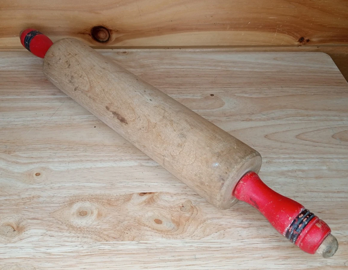 Vintage Wooden Rolling Pin Red Handles Primitive Farmhouse Kitchen Decor
