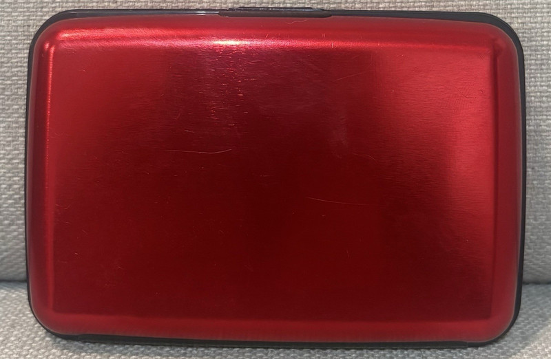 AlumaWallet Red Aluminum Hard Case Accordion Business Card Holder Organizer