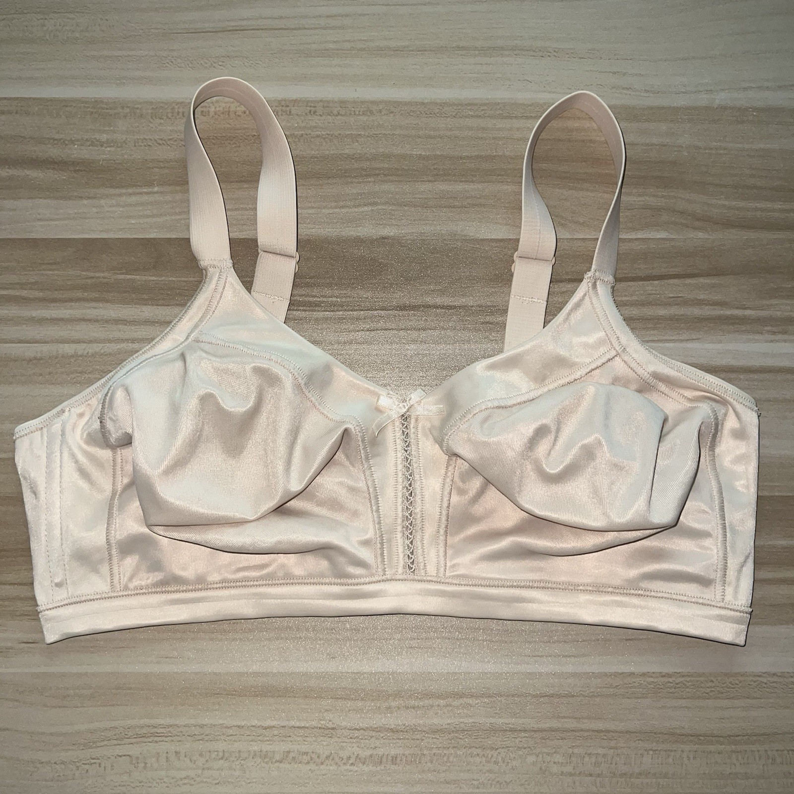 Bali Double Support Soft Touch Back Smoothing Wir… - image 1