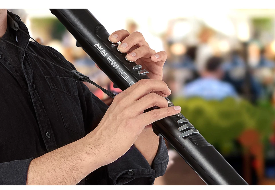 Akai Professional EWI SOLO Electronic Wind Instrument Built-in Speaker Black - Image 4 of 4
