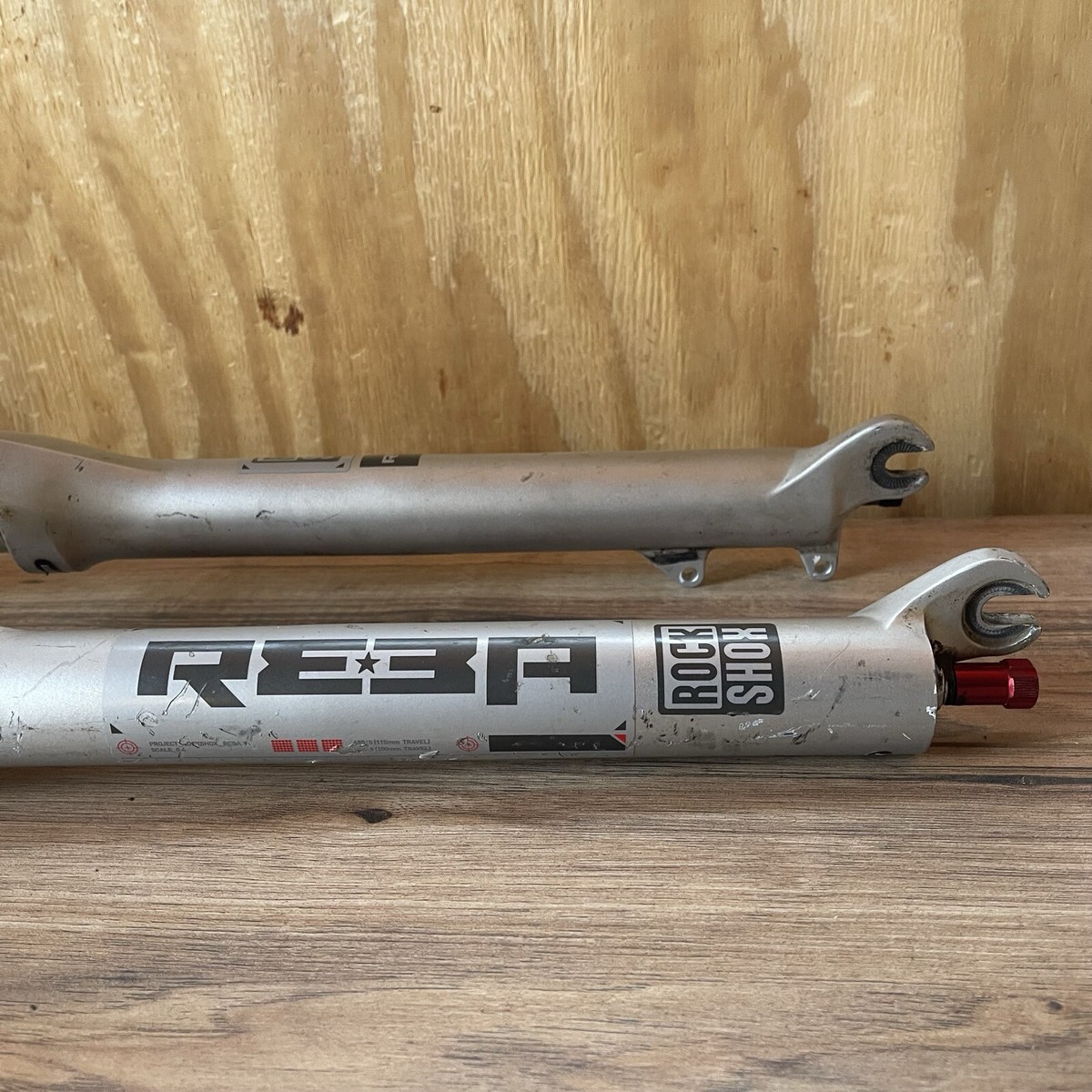 Rock Shox Reba 26 Disc MTB Fork 1 1/8 Non-Taper 115 Travel