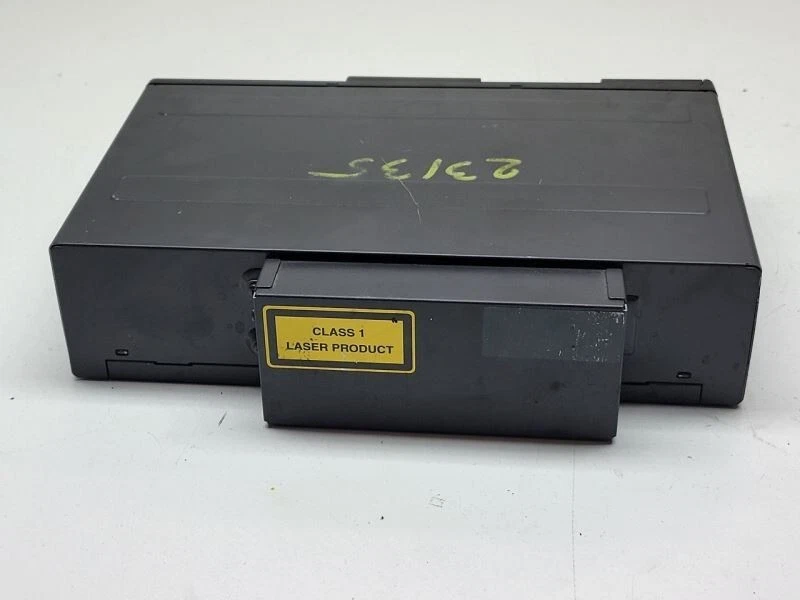 Cambiador de CD reproductor de 6 discos Mercedes W215 MC3010 2038209089 OEM Foto 4 de 4