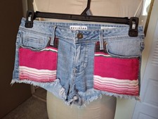 Bullhead Denim Shorts Women's 5 Festival Frayed Aztec Southwestern Embroidered