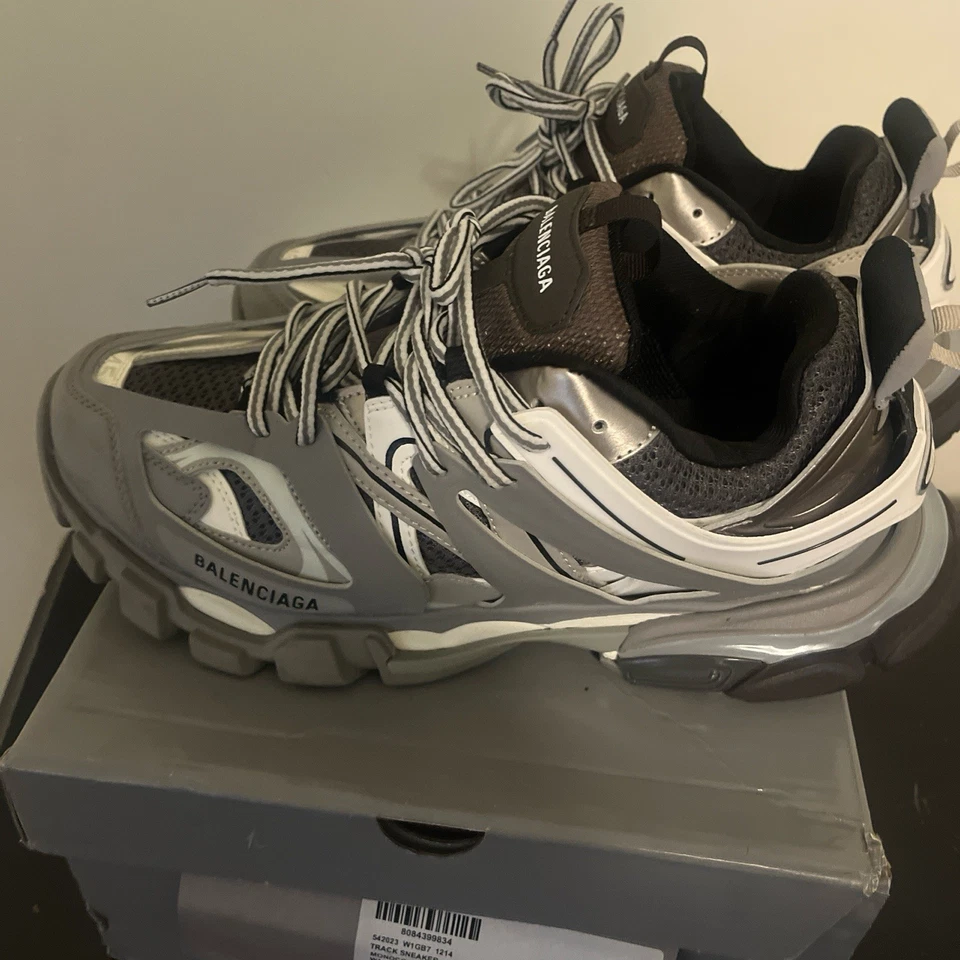 LED Gris Balenciaga Track talla 45 Foto 2 de 4