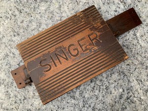 Alte Fußpedal von Singer Nähmaschine Deko Antik