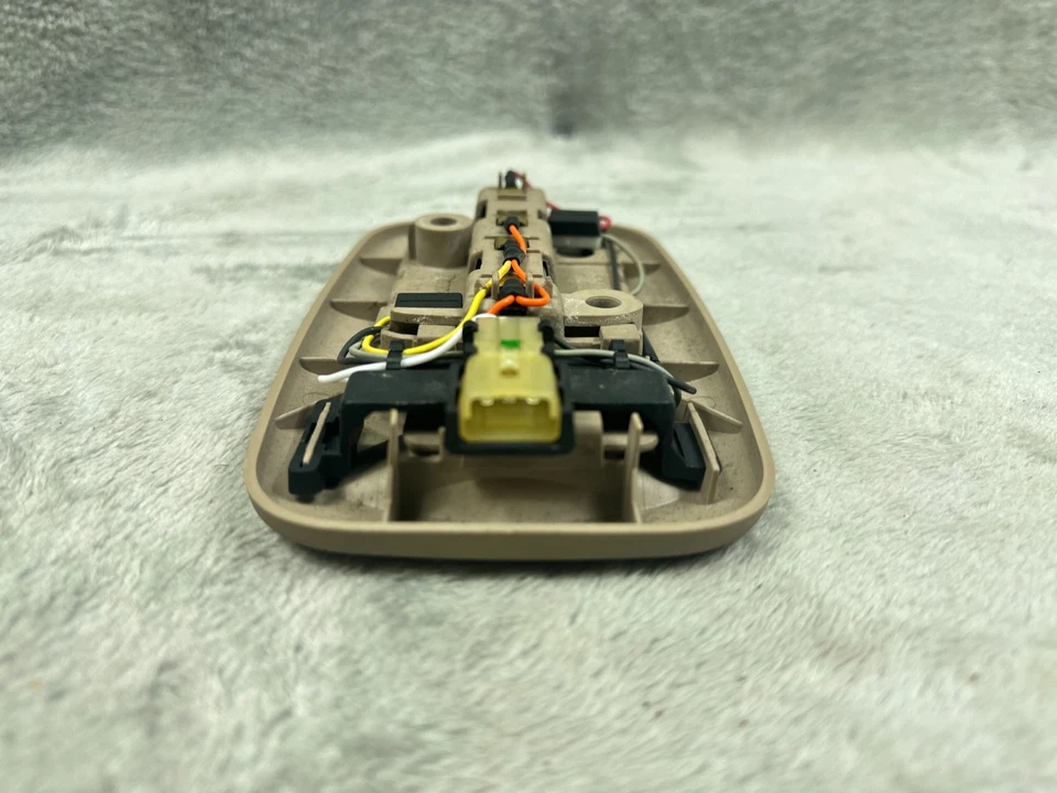 Toyota y Lexus 1998-2003 bronceado cúpula central trasera techo mapa luz OEM Foto 4 de 4