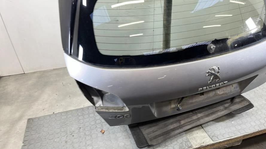 Malle/Hayon arriere PEUGEOT 308 2 PHASE 1 1610669880 - Photo 2/4