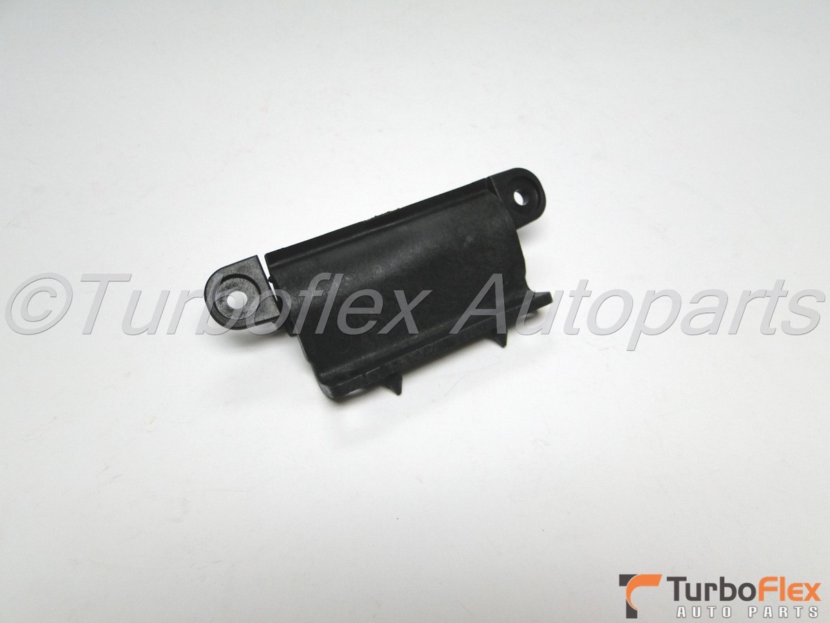 くり出品 Toyota Corolla Matrix 2003-2008 Center Console Hinge Genuine OEM