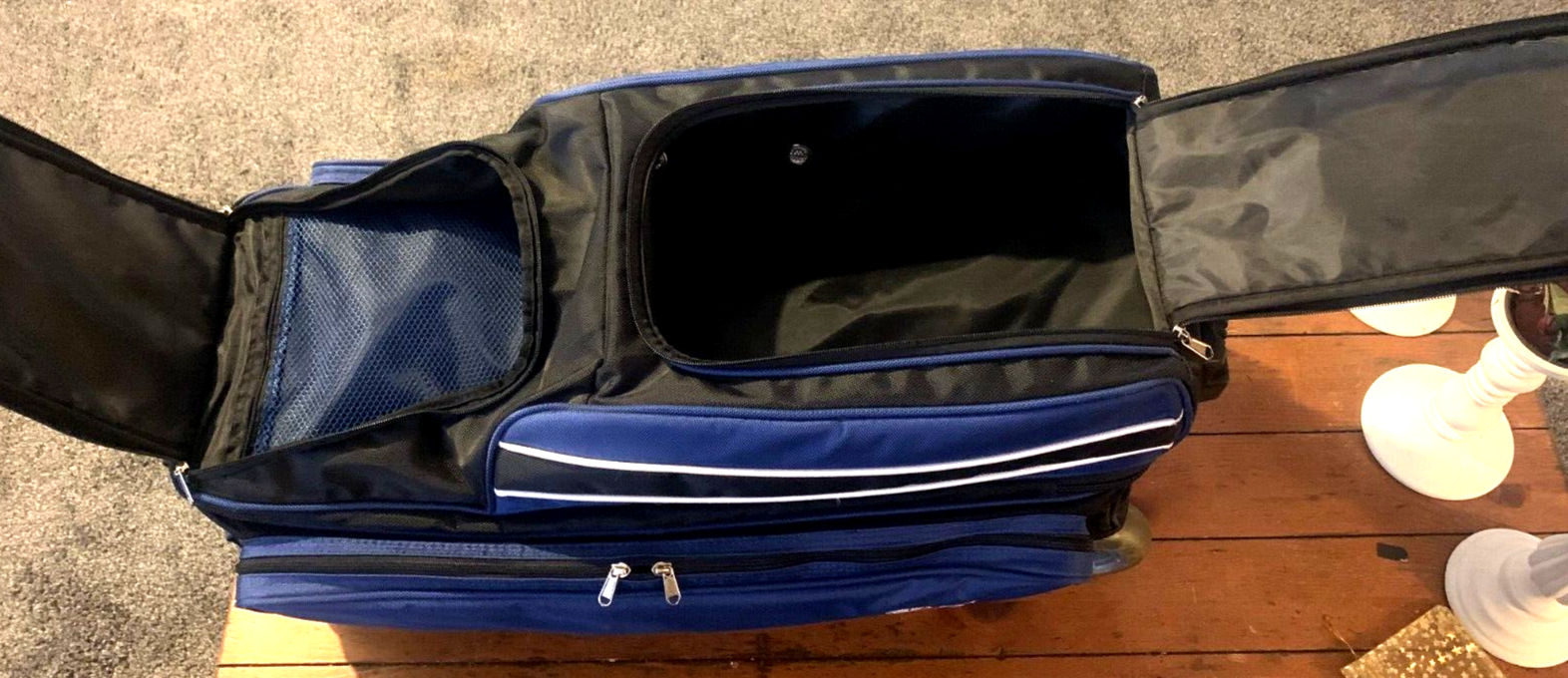 Strikeforce Blue/Black KRX 3 ball bowling bag w/wheels lightly used w/6