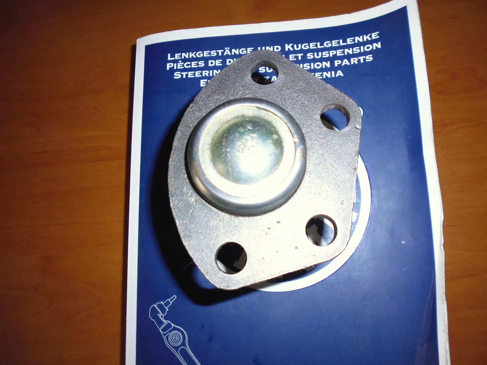 Rotule de suspension avant Boxer bus acier forge haute resistance 1800kg
