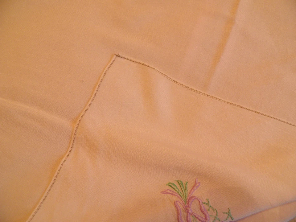 51inch Square Handmade White Linen with Flower Embroidery Tablecloth  - Image 4 of 4