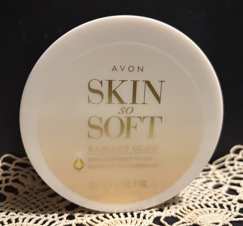 AVON Skin-So-Soft  Radiant Glow Skin Luminosity Polish 7 oz.NEW