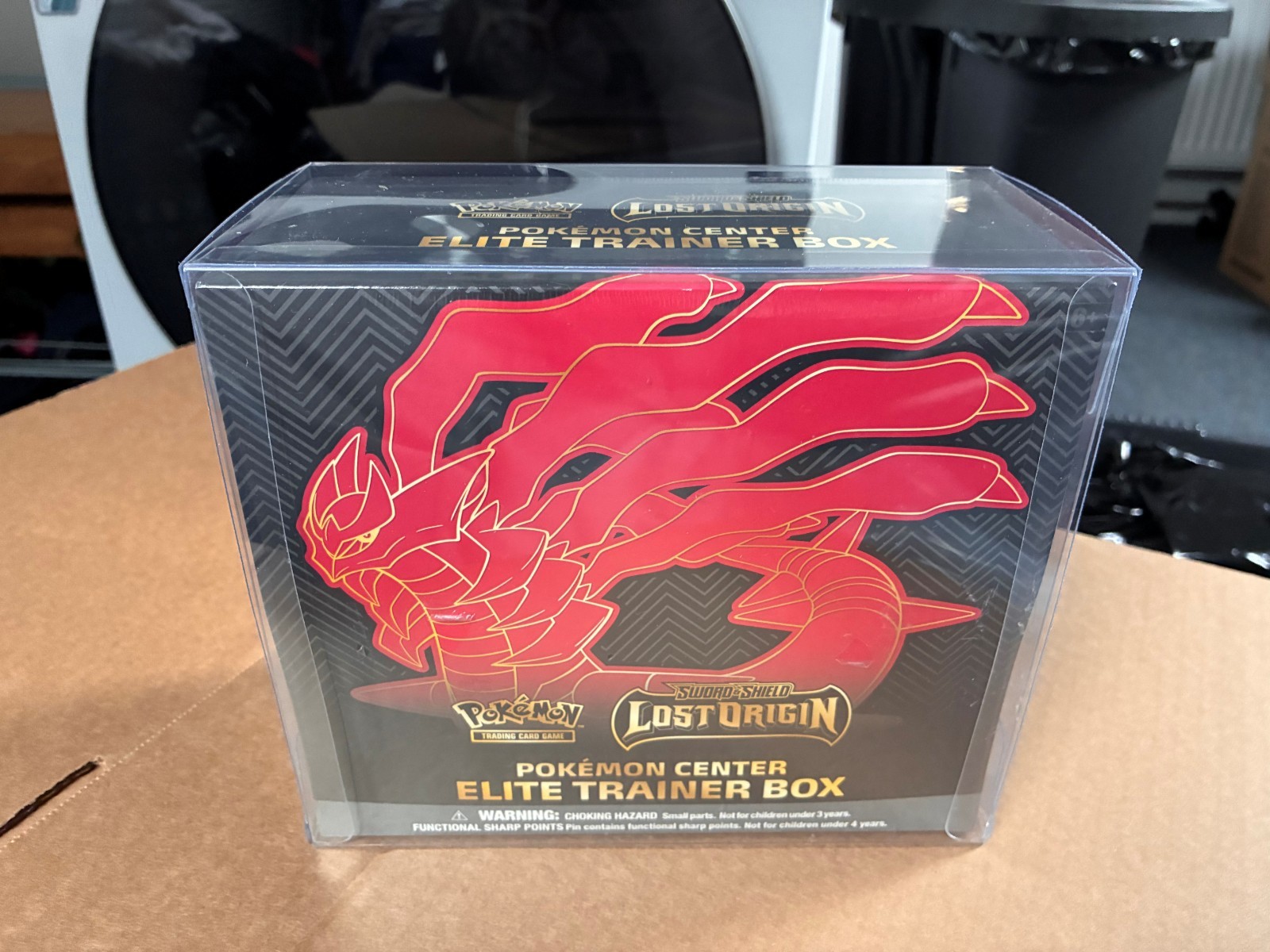 Pokemon Center Lost Origin Elite Trainer Box ETB New & Sealed w/Plastic Case