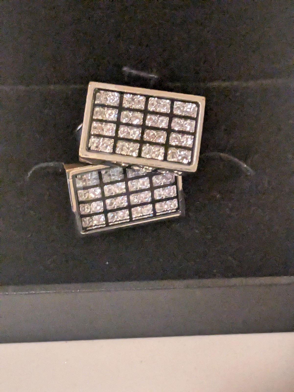 DIAMOND PATTERN & Silver Rectangle Cufflinks - image 2