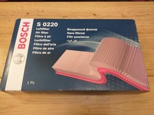 Bosch S 0220 Air Filter for Peugot/Citroen. Bought new and unused. .