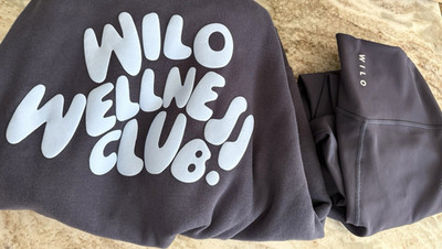 Wilo Wellness Club Navy Hoodie XS Graphic Print Logo with leggings settttt