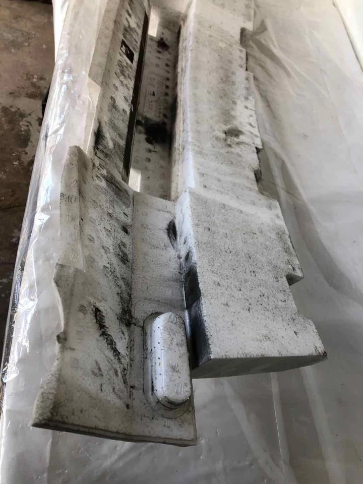 Parachoques trasero deportivo utilitario Nissan Murano 2006 amortiguador de impacto ID 85090-CA000 Foto 4 de 4