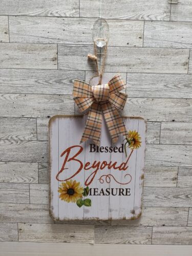 Panneau vintage en bois fait main "Blessed Beyond Measure" 14"x9,5" - Photo 1/2