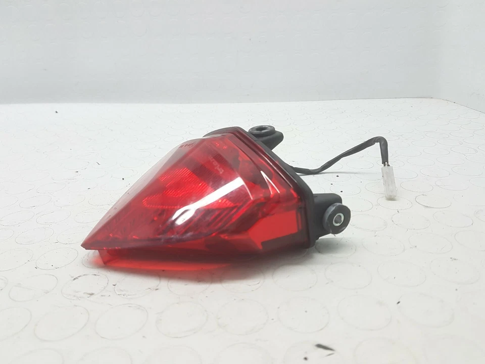 Faro Trasero Stop HONDA CB 1000 R 2008 2016 ABS - Imagen 3 de 4