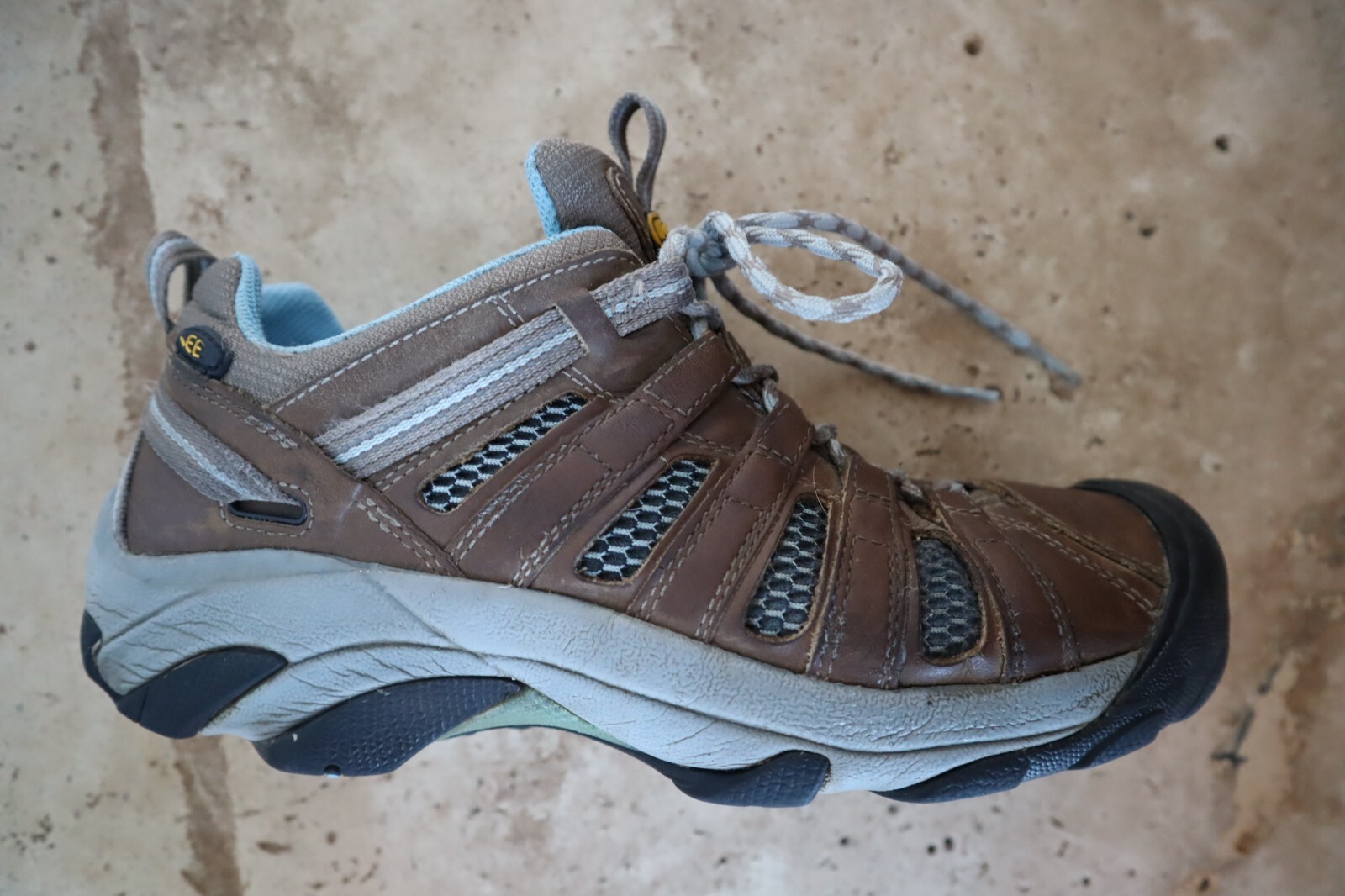 Sneakers da trekking KEEN Voyageur marroni in pelle e tessuto 10