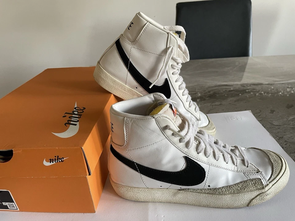 Nike Blazer Mid 77, foto 2 di 5