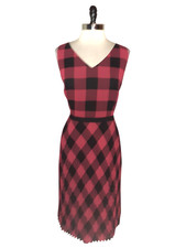 TALBOTS Size 14 PETITE A-Line Dress Red Black Plaid Pleated Sleeveless Midi