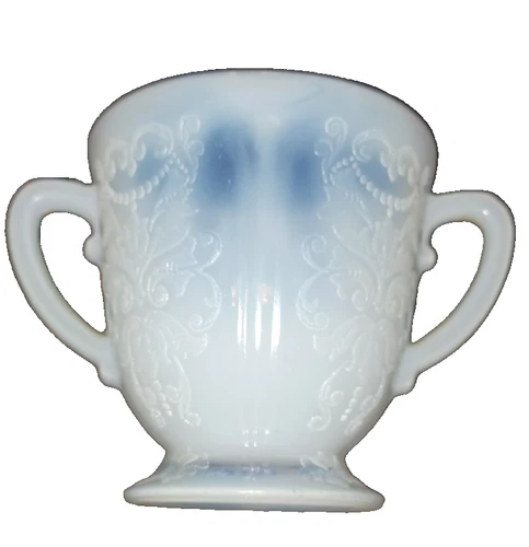 Vtg Depression Milk Glass Macbeth Evans American Sweetheart Monax Sugar  Bowl